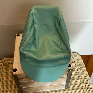 NWT light green, 100% polyester